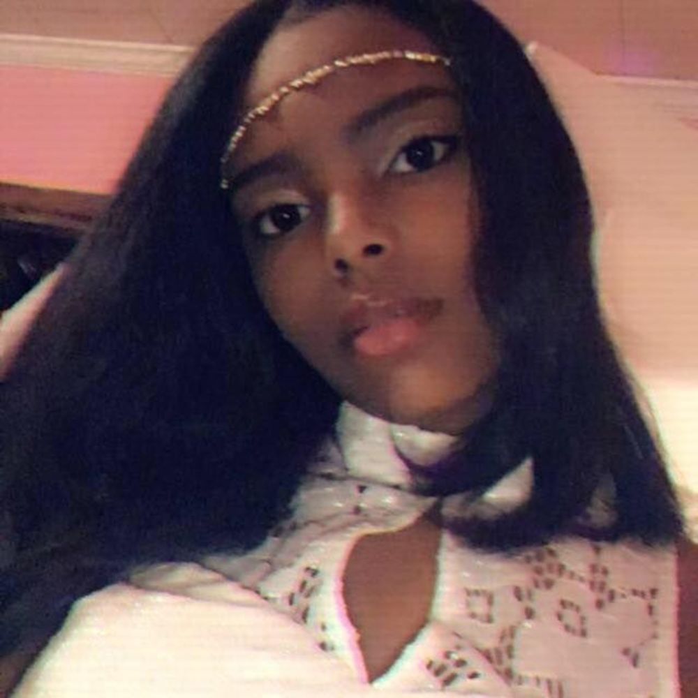 Meet your Posher, Destiny